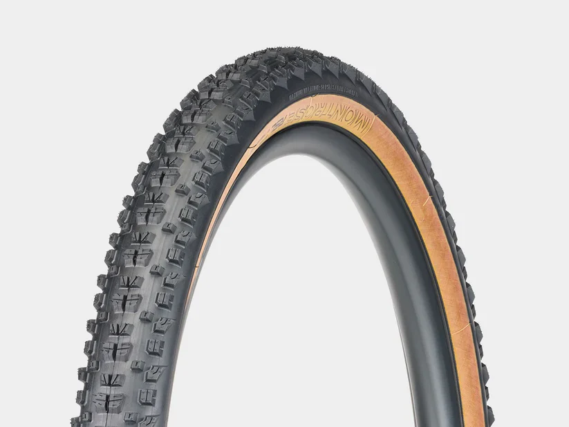 Bontrager Montrose Comp Tyre - 29 x 2.4" Wire Bead - Tan Wall
