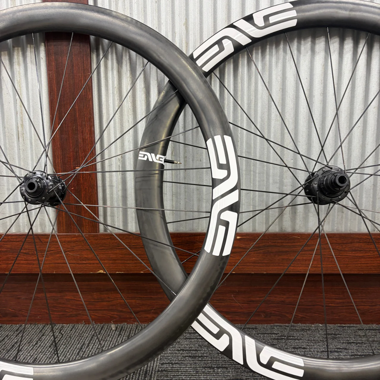 ENVE Foundation 45 Carbon Wheelset - Limited Edition Team Decals - Image 4