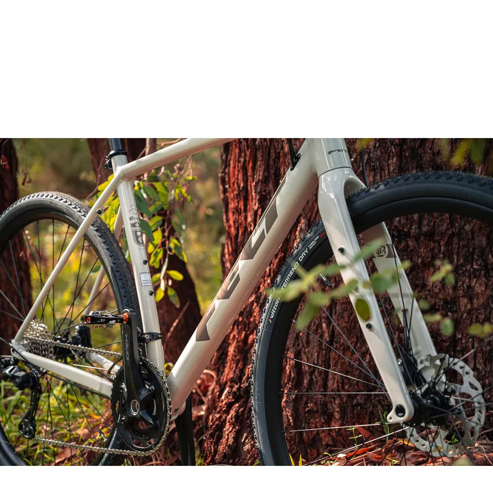 Felt Breed 30 Gravel Bike - Putty - Image 3