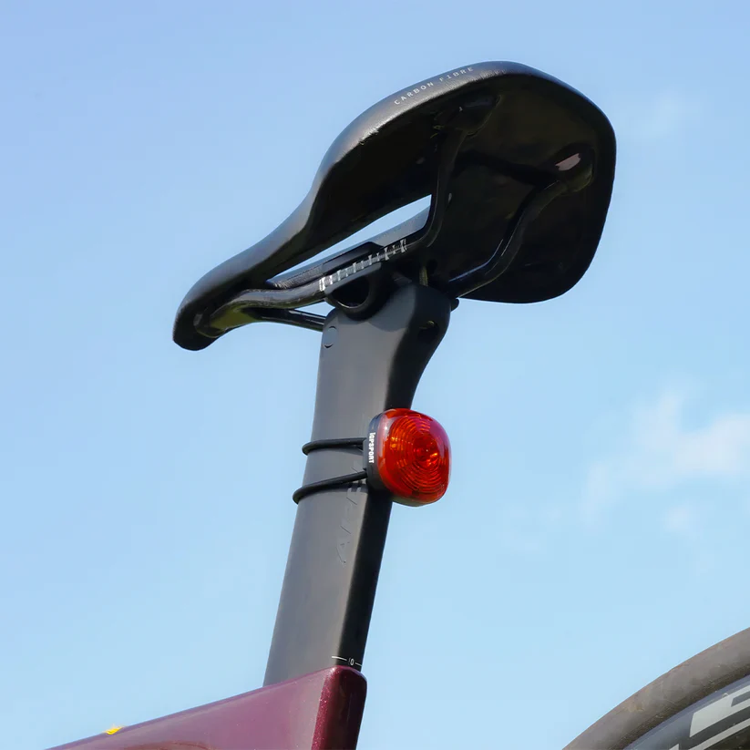 iGPSPORT TL30 Smart Rear Bike Light - Image 2
