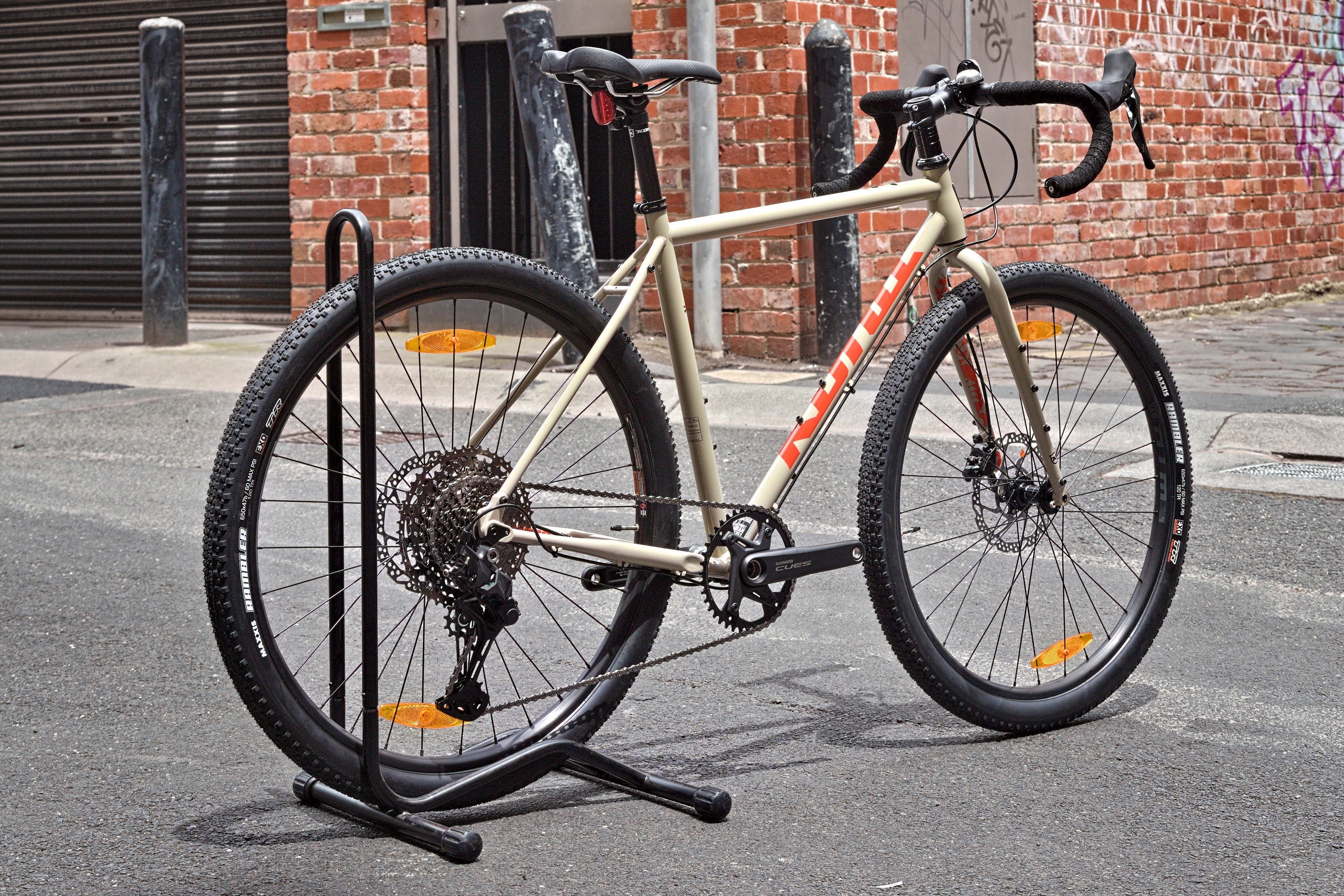 Kona Rove DL Gravel Bike - Gloss Mocha - Image 2