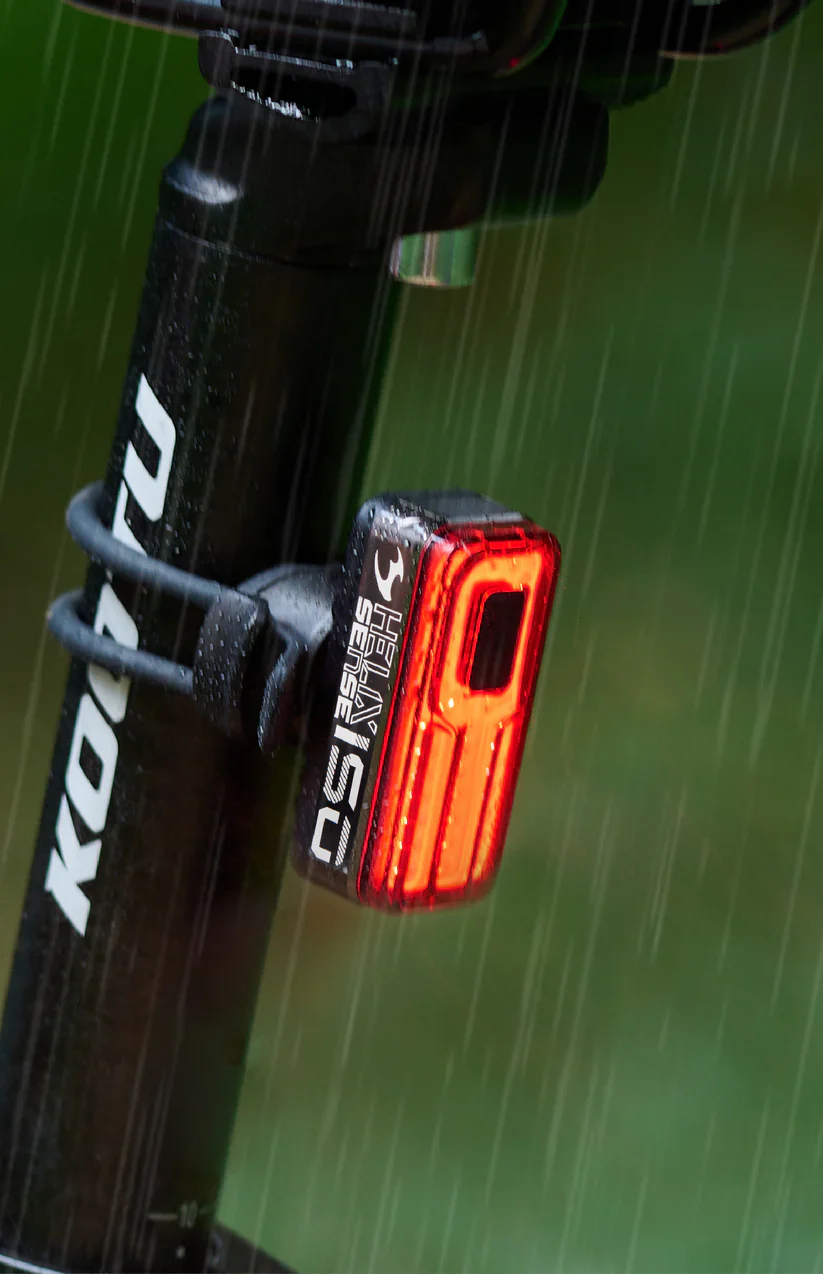 Moon Rigel Pro Front 1000 & Helix Sense Rear 150 Lumens Light Set - Image 3