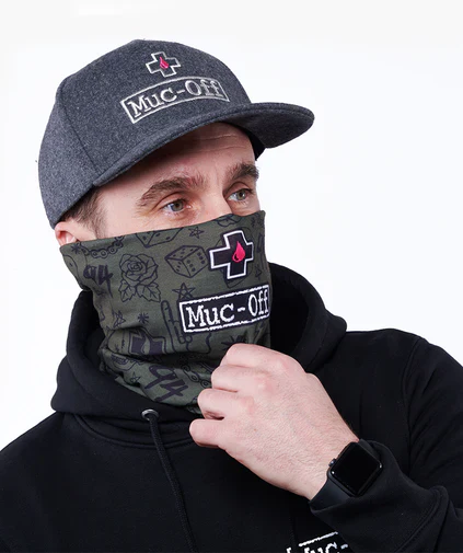 Muc-Off Lightweight Neck Gaiter - Image 4