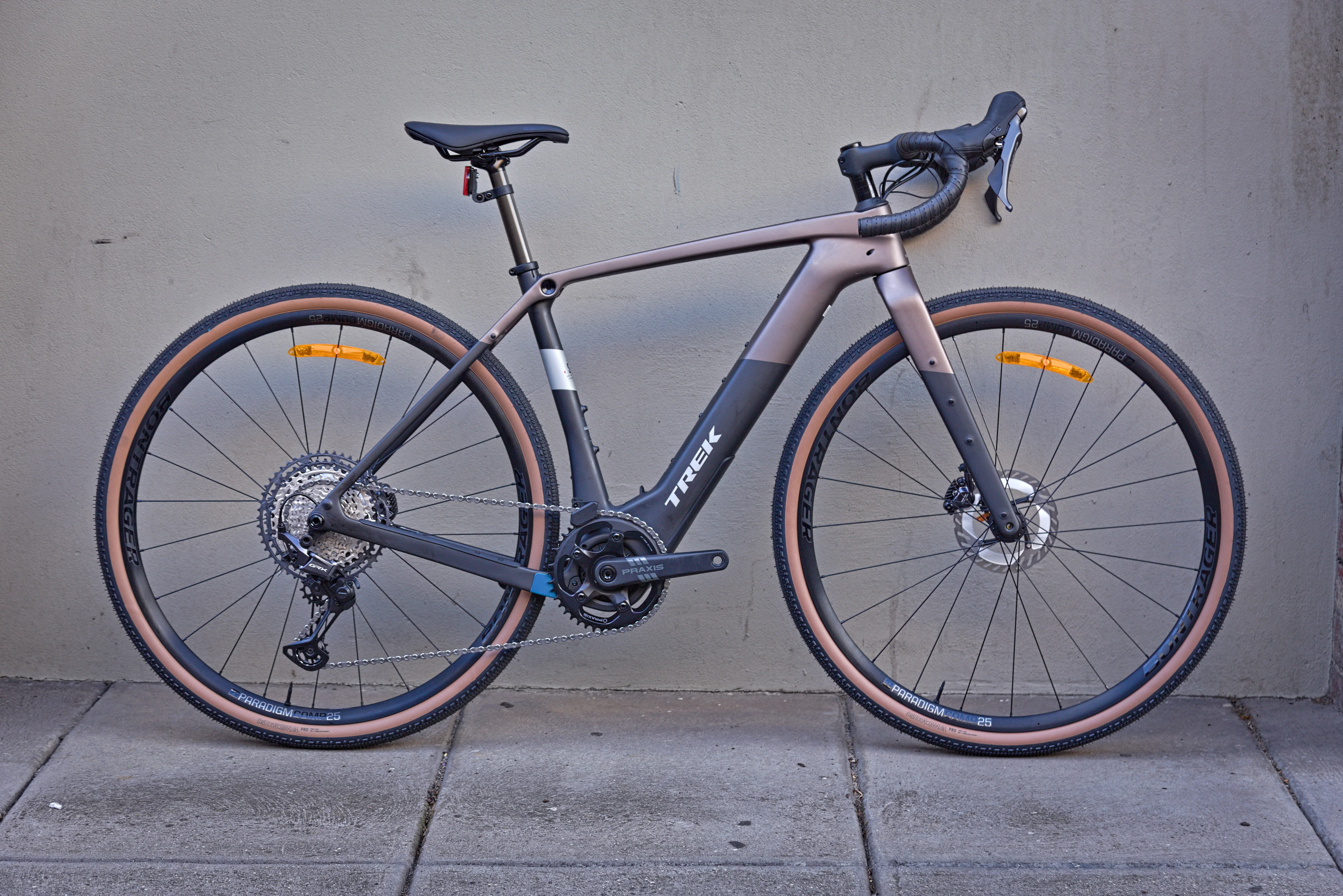 Trek Checkpoint+ SL 5 Electric Gravel Bike - Matte Bronze Age/Dark Web - Image 2