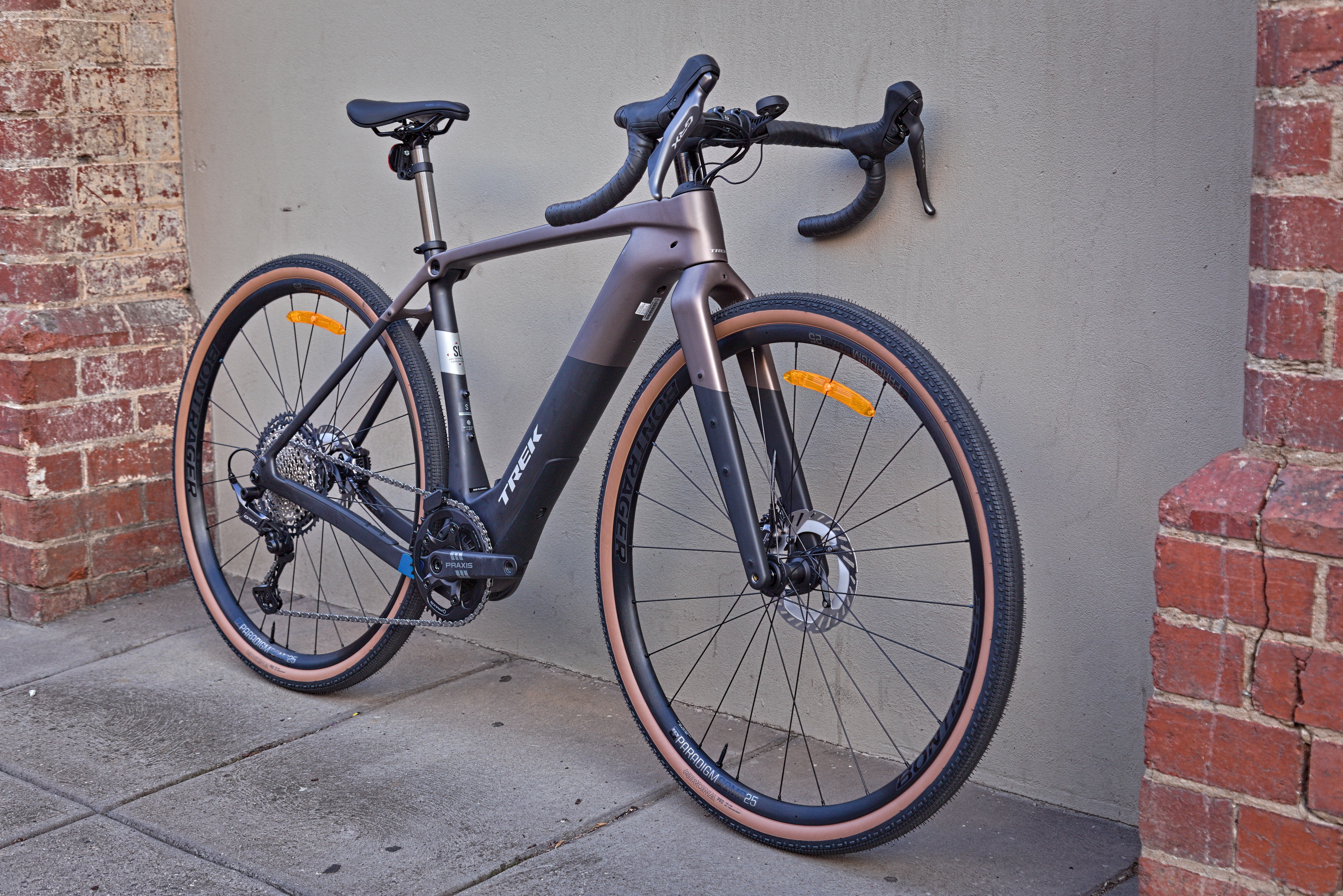 Trek Checkpoint+ SL 5 Electric Gravel Bike - Matte Bronze Age/Dark Web - Image 3