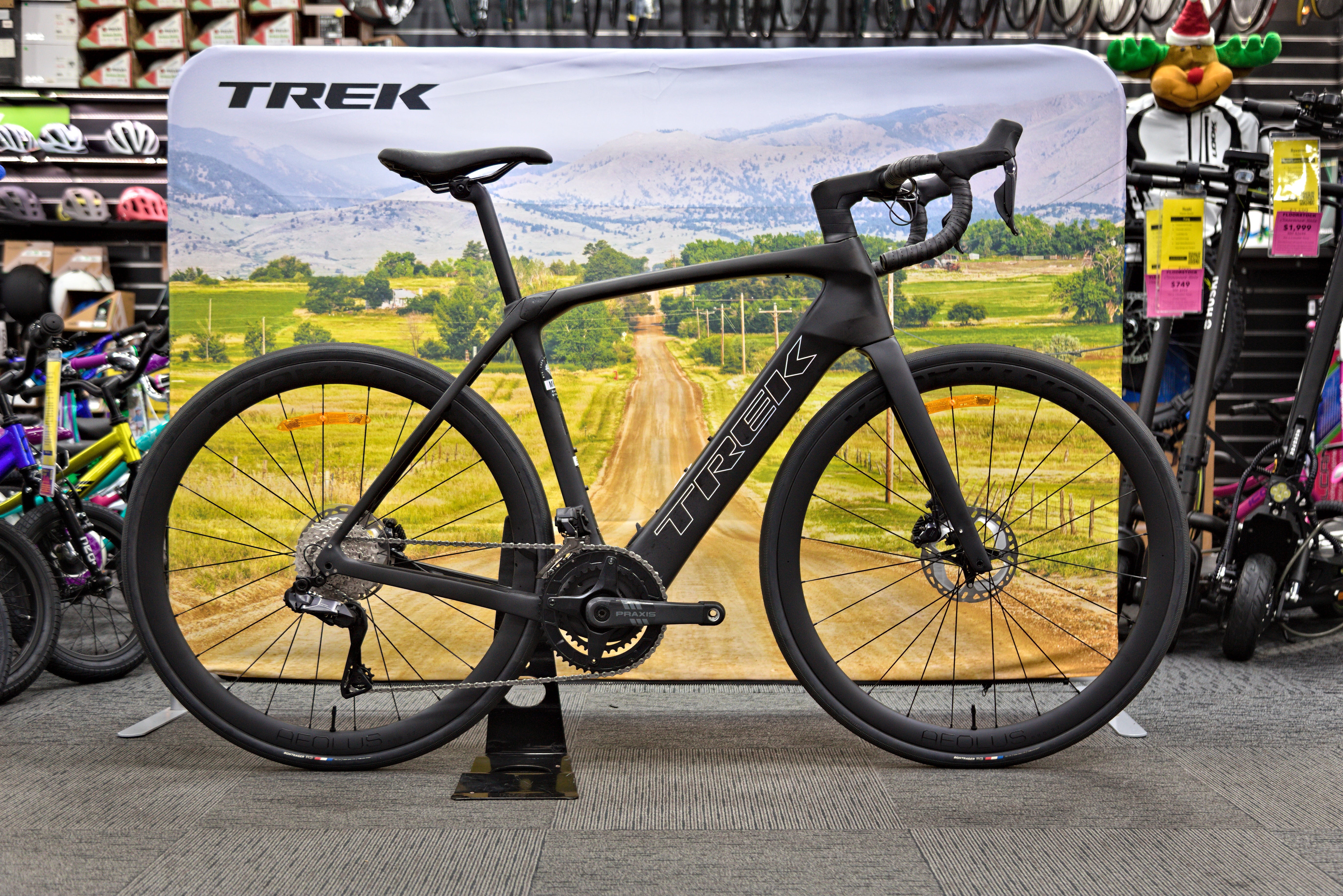 Trek Domane+ SLR 7 Electric Road Bike - Image 2