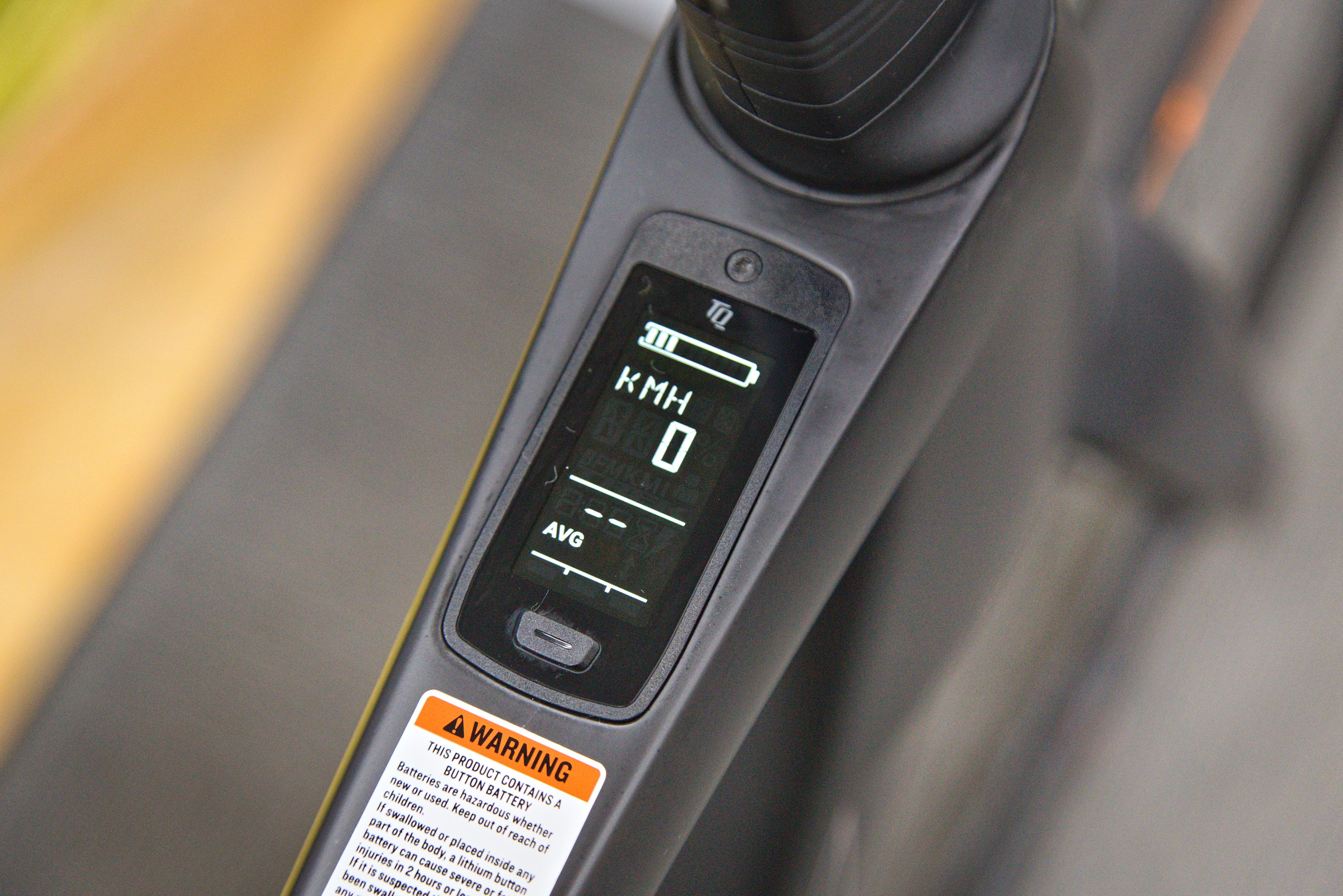 Trek Domane+ SLR 7 Electric Road Bike - Image 3