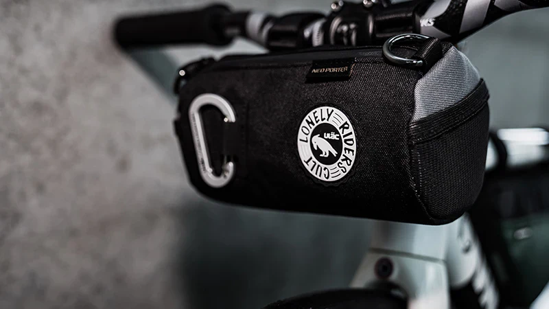 ULAC Coursier Bag 1.5L - Black/Grey - Image 3