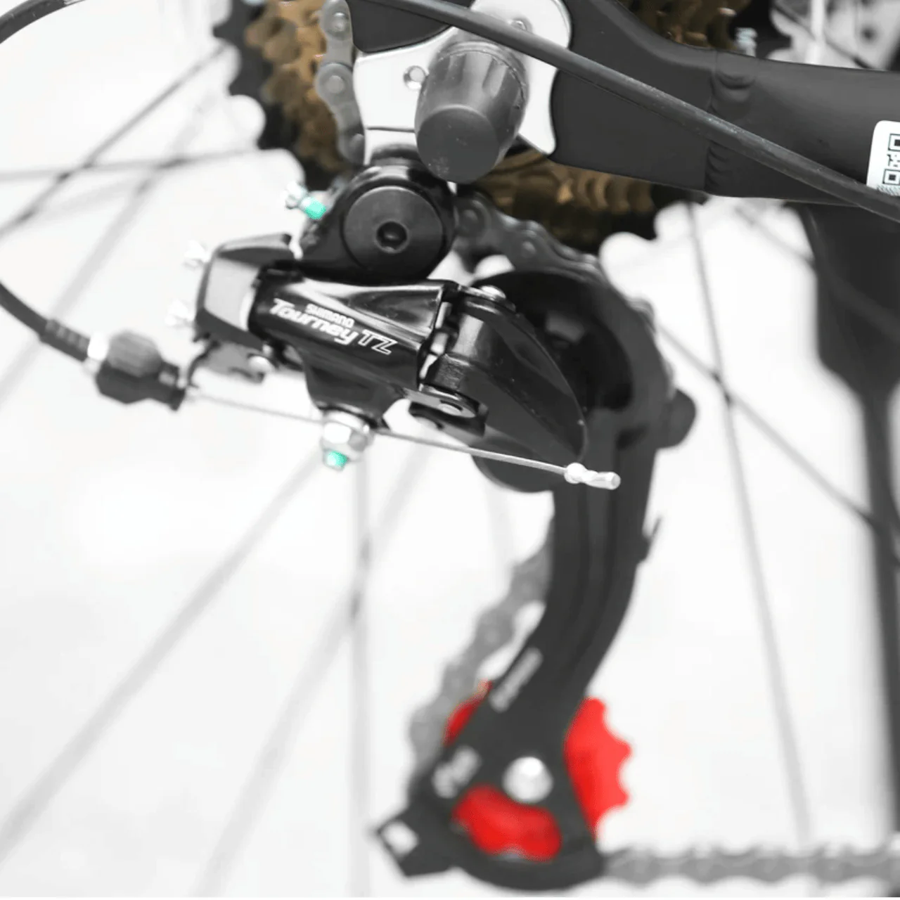 XDS Hacker 380 26" Mountain Bike – Black & Green - Image 5