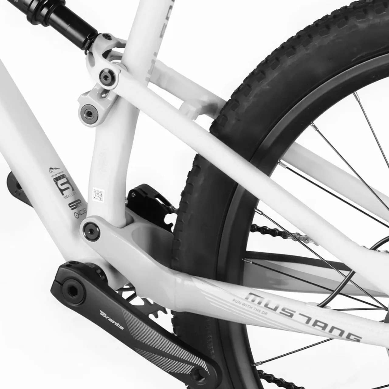 XDS Mustang Full Suspension Mountain Bike - White - Image 3